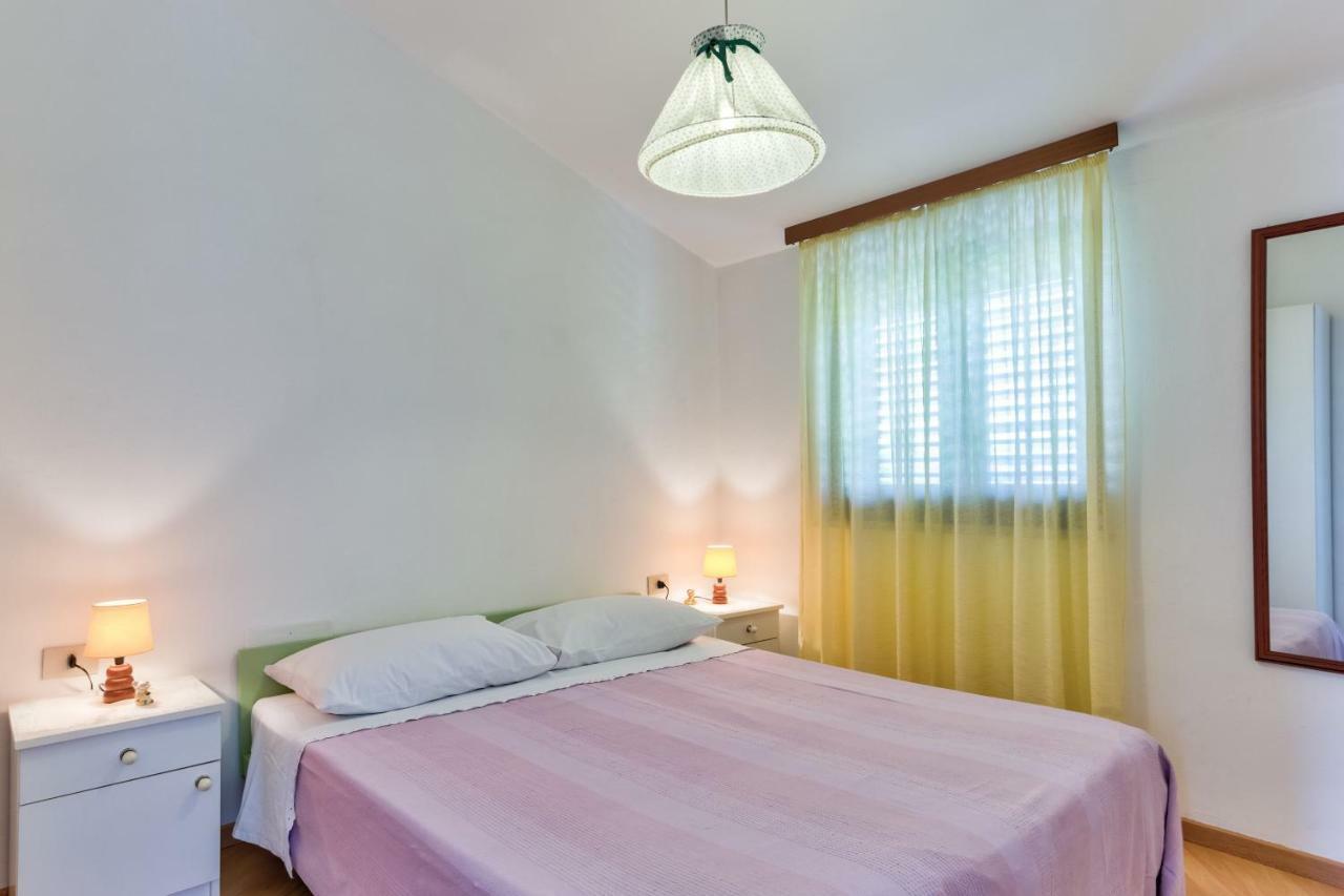 Apartments Redenta Tar-Vabriga Eksteriør billede